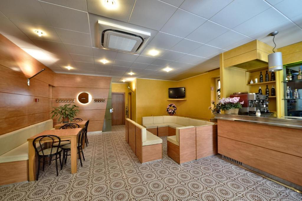 Hotel Guya Varazze Ngoại thất bức ảnh