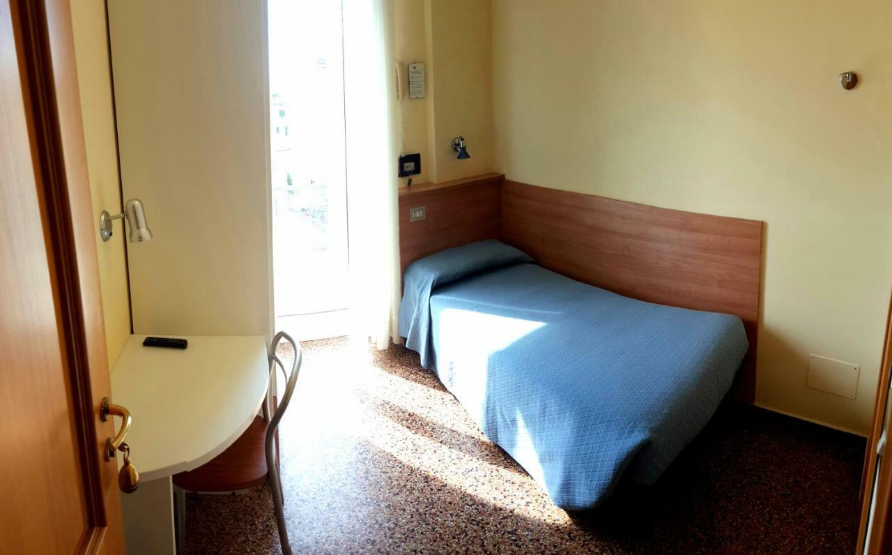 Hotel Guya Varazze Ngoại thất bức ảnh